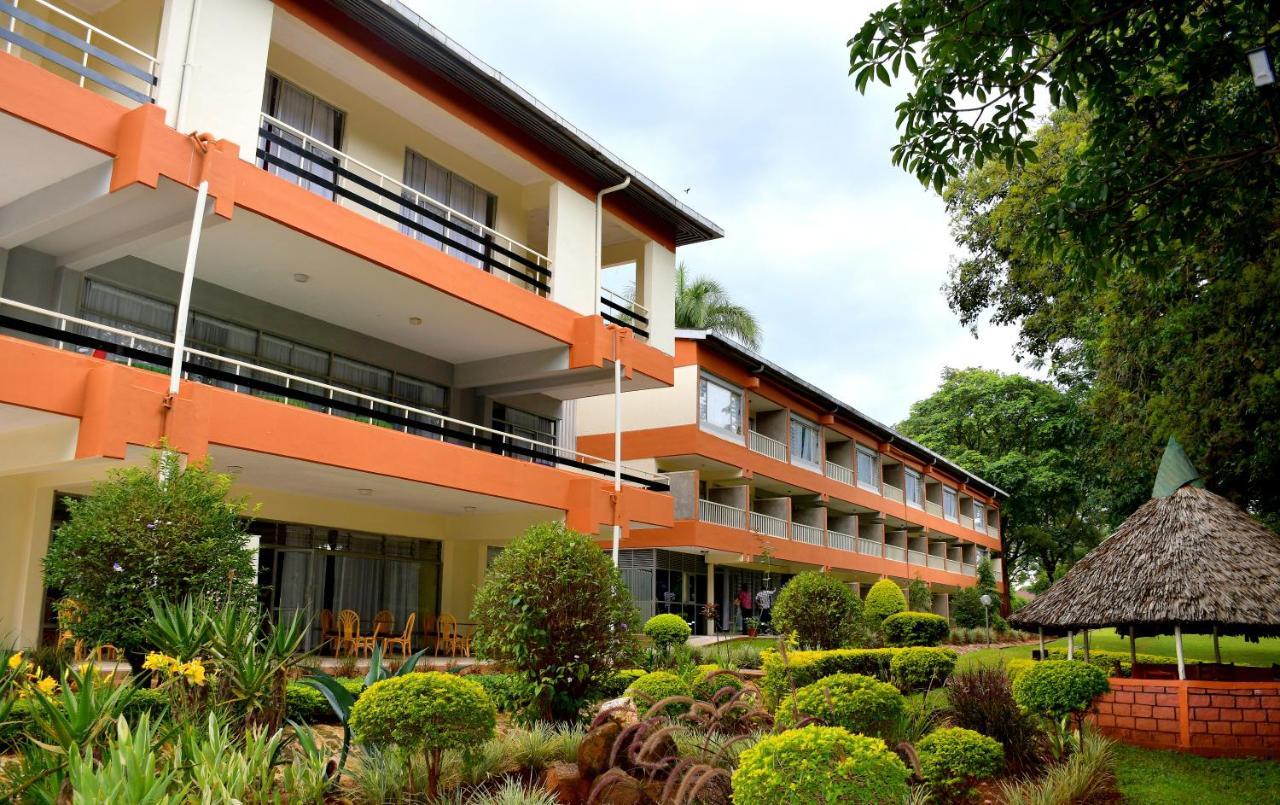 Golf Hotel Kakamega Extérieur photo