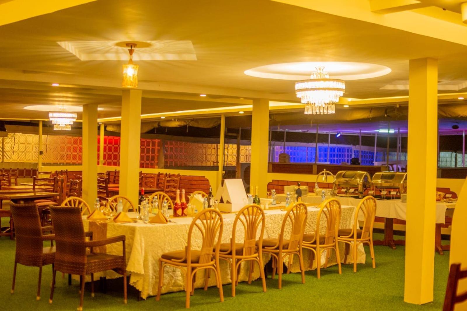Golf Hotel Kakamega Extérieur photo